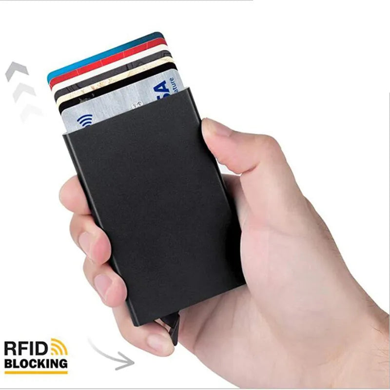 Tarjetero Metálico Compacto con Protección RFID