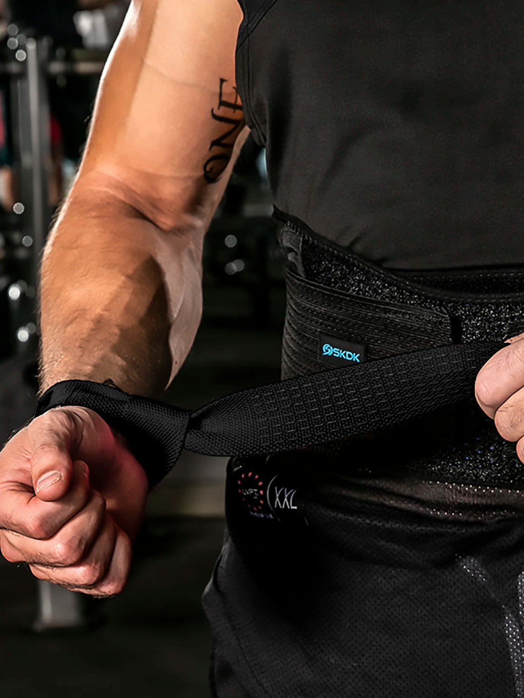 Muñequeras Ajustables para Entrenamiento de Fuerza