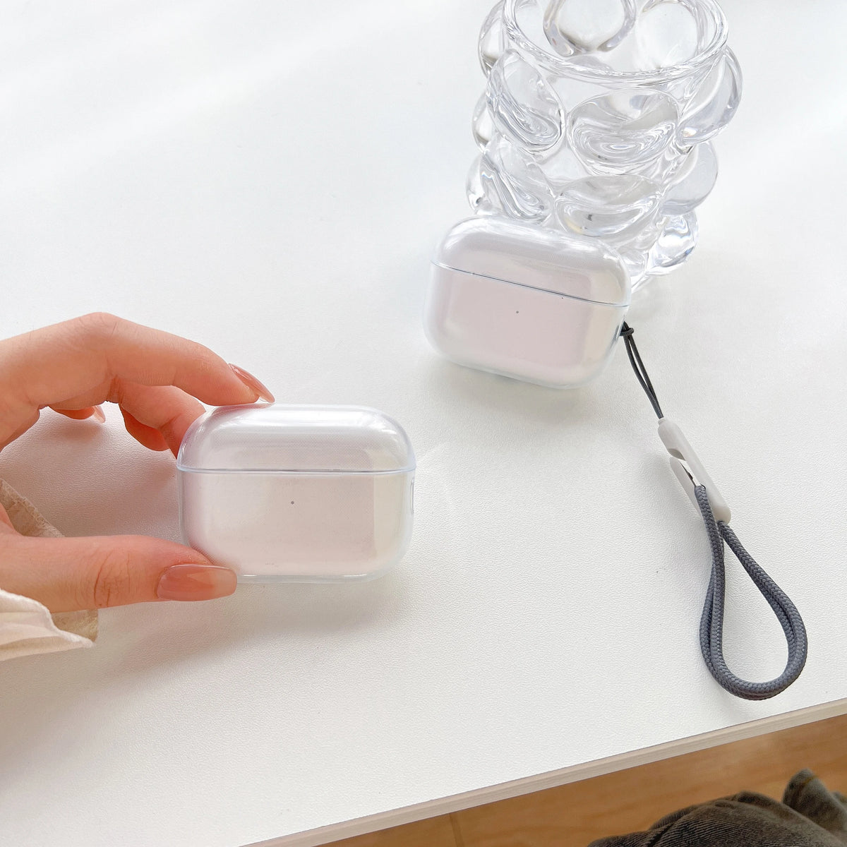 Funda Transparente de TPU con Correa para AirPods