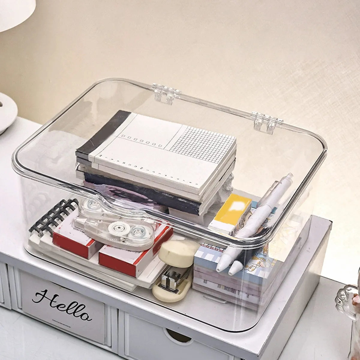 Caja Apilable con Tapa Abatible